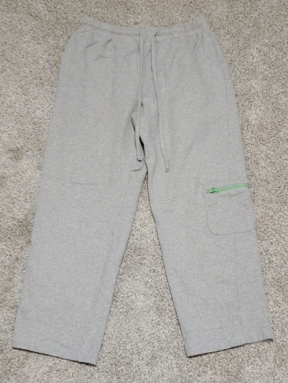Norm Thompson Light Gray Joggers with Green Zip Accent